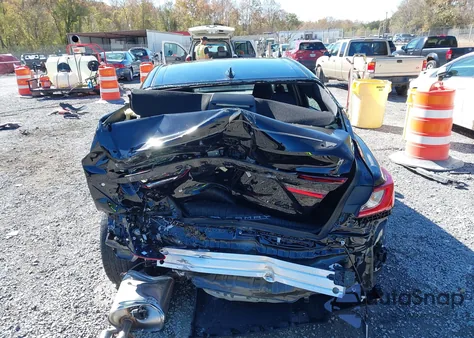 2026 Toyota Camry Se z USA, uszkodzony, nr VIN 4T1DAACK1TU654645